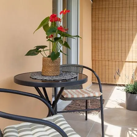 Afrodite's Cosy And Lovely 아파트 *